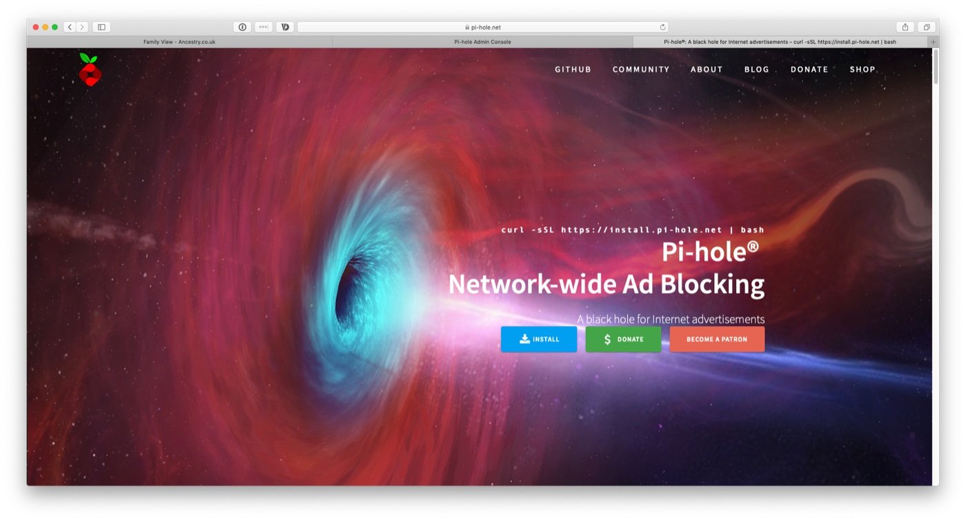 Pi-Hole admin dashboard showing blocked query statistics